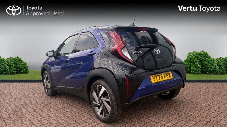 Toyota Aygo X 1.0 VVT-i Edge 5dr Petrol Hatchback